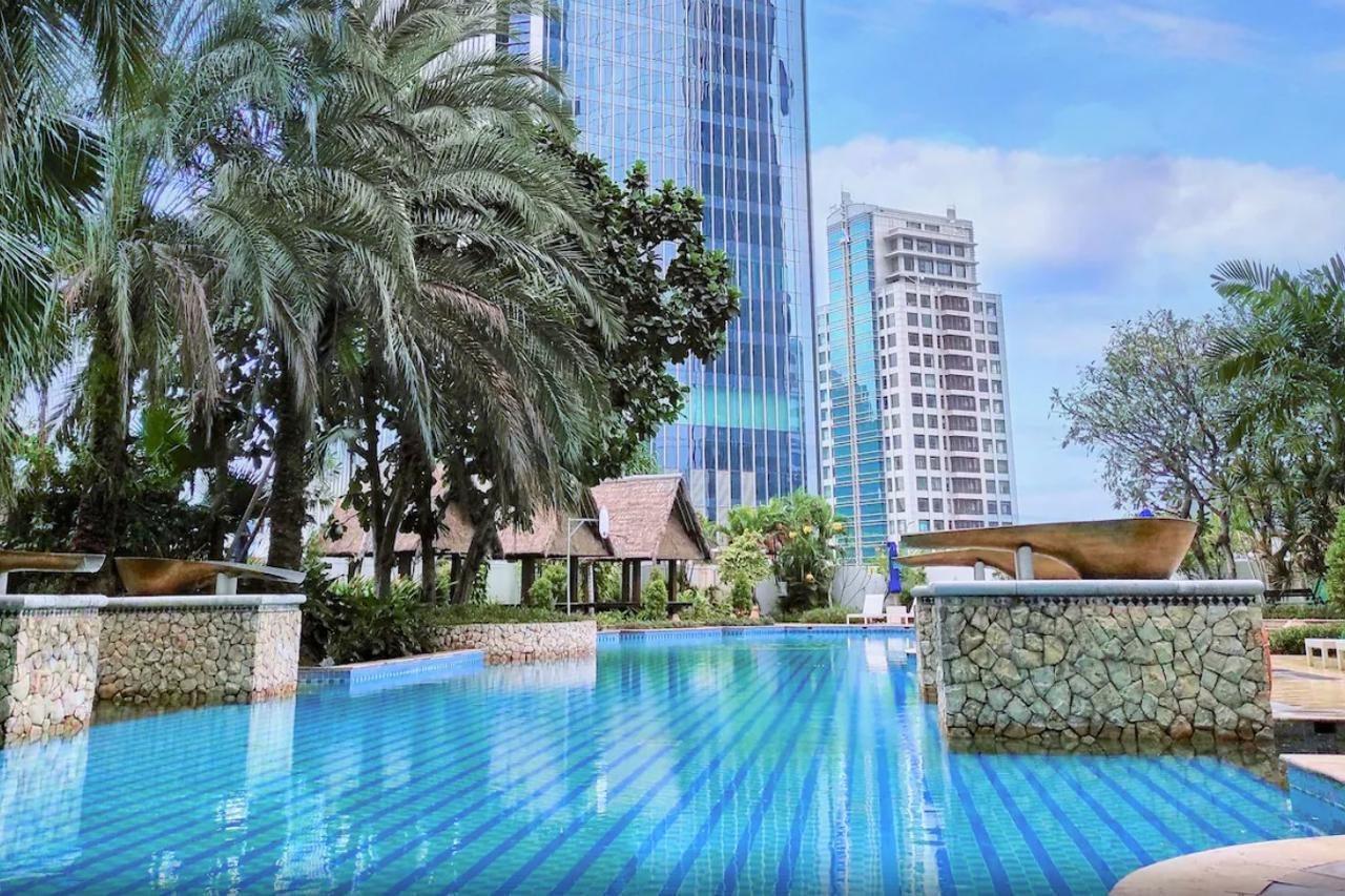 The Ritz-Carlton Jakarta, Mega Kuningan Hotel Екстериор снимка